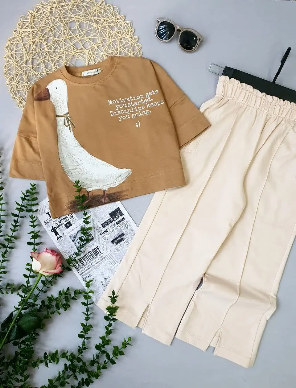 این لباس باید تو‌کمد هر دختری باشه😍
