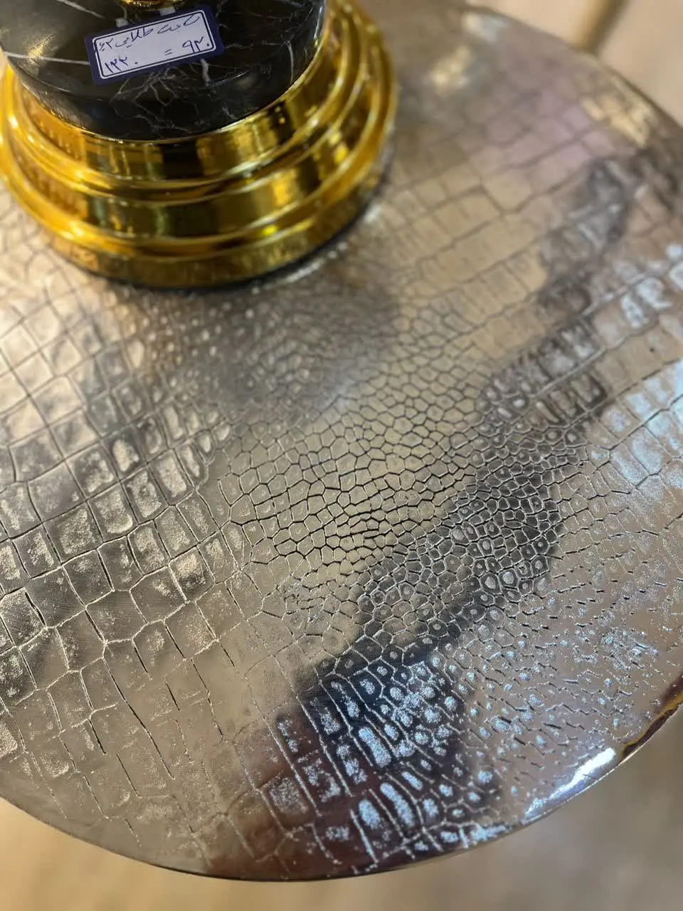 میزعسلی پوست ماری
