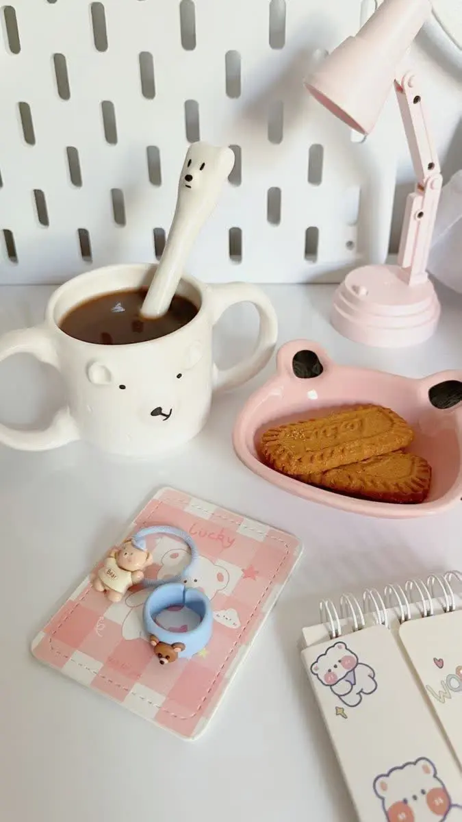 هیچی به اندازه یه هات چاکلت داغ نمیچسبه ❤️❤️❤️
