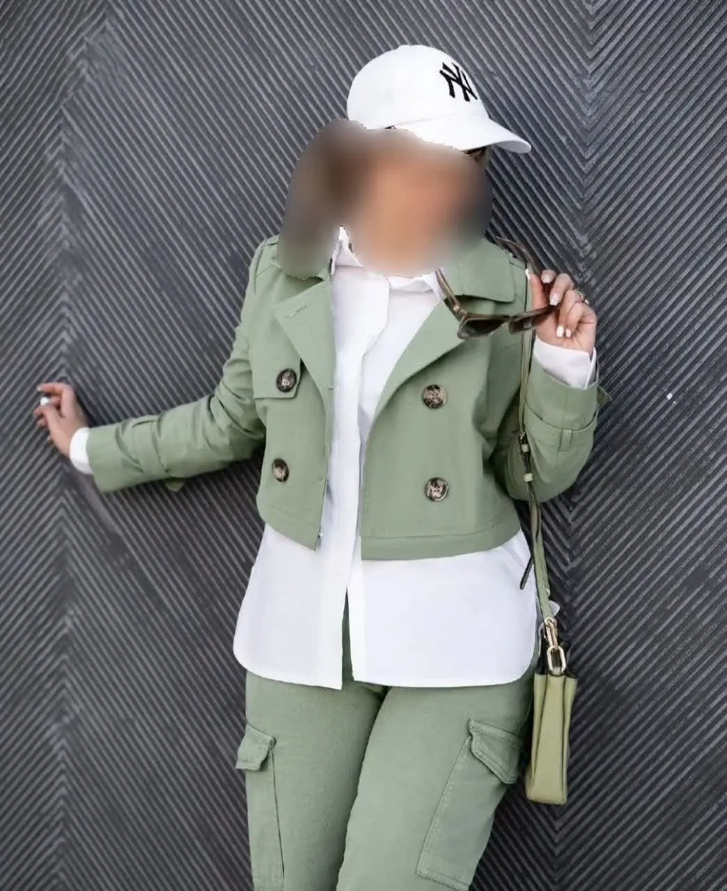 نام: ست سه تیکه کارگو ۱۰۲۵
