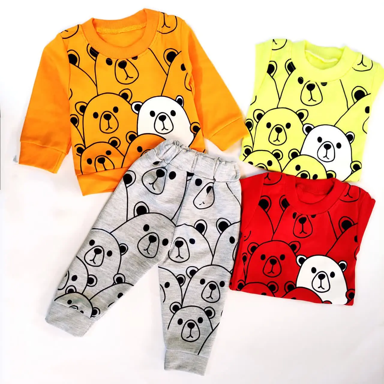 کد ۸۸۷ بلوز شلوار خرسک رنگی 
