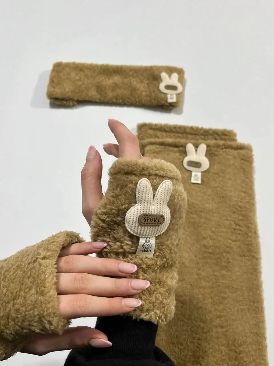 وارمر و هدبند ست و دستکش