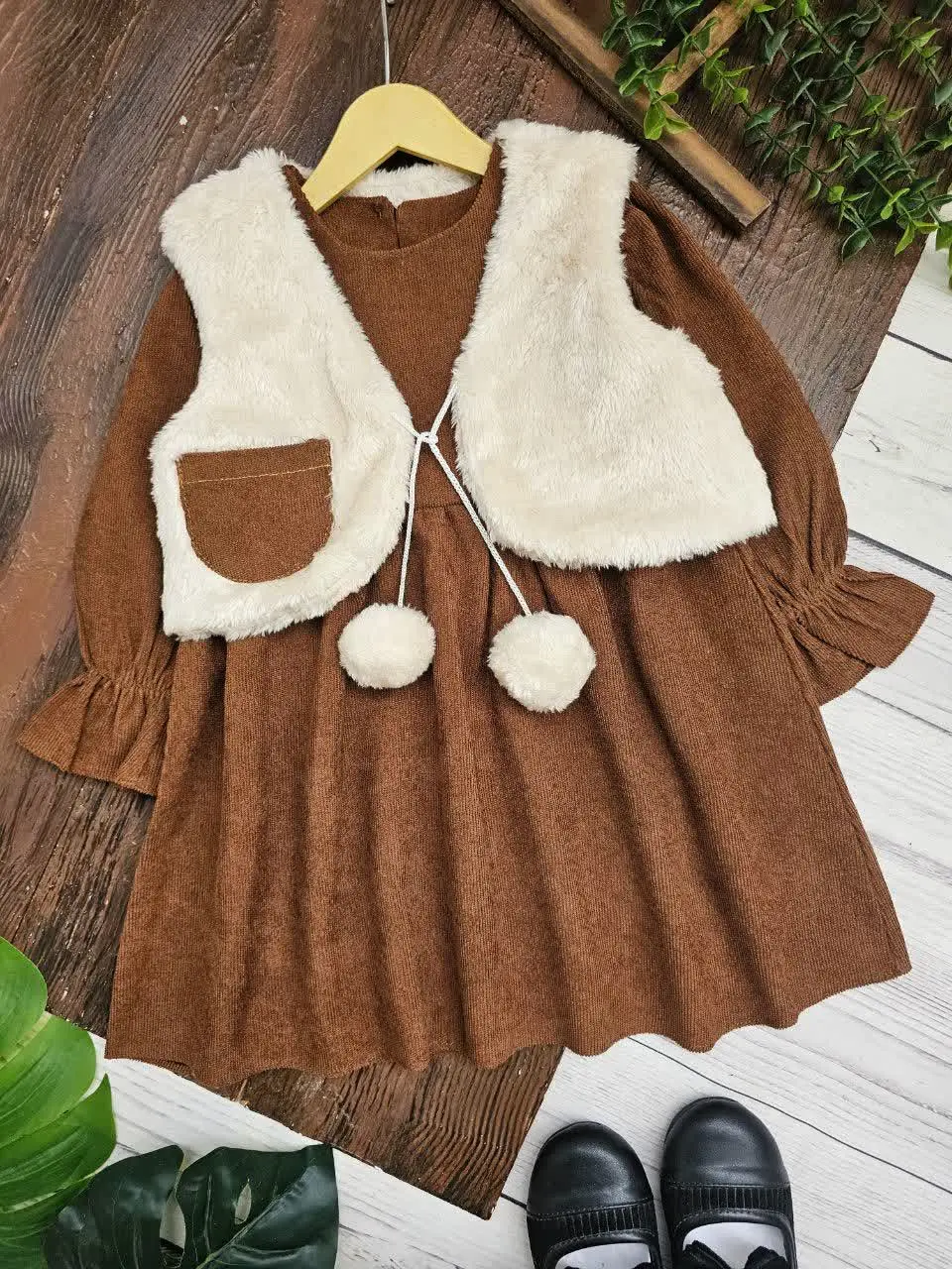 پیراهن با ژیله نیلا
