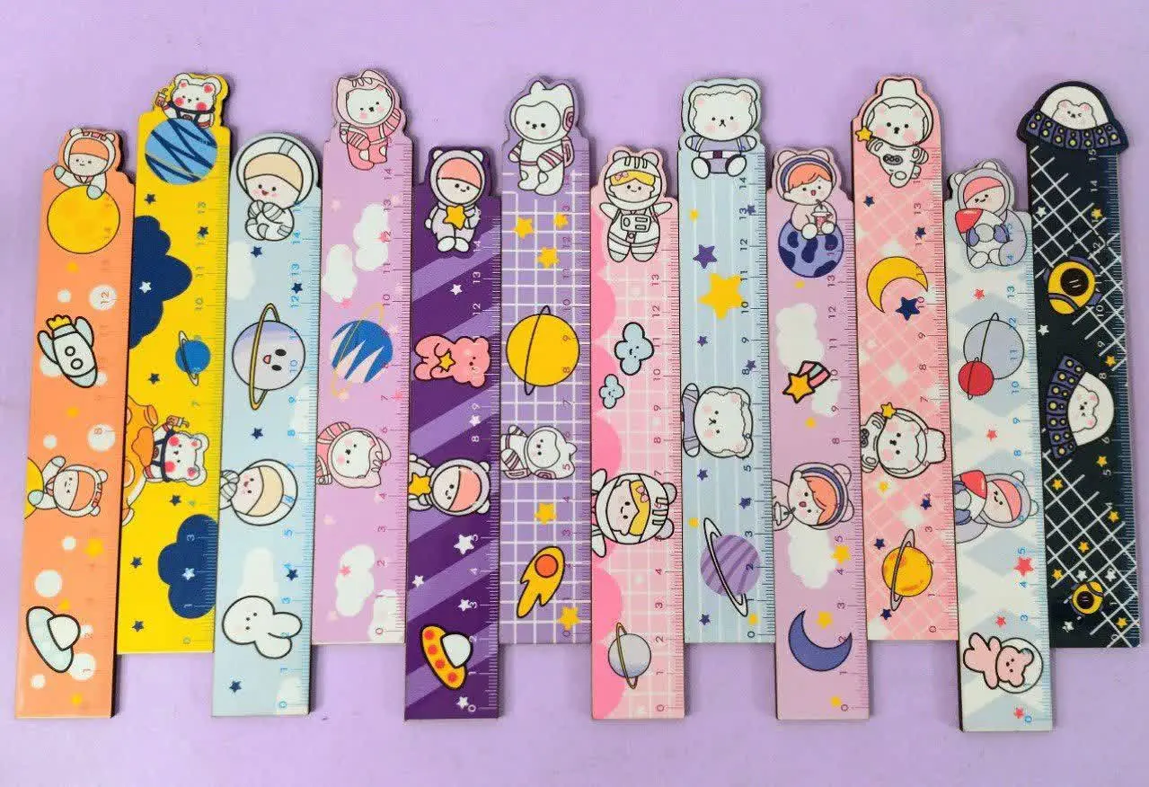 خط کش چوبی دختر و حیوانات ف...