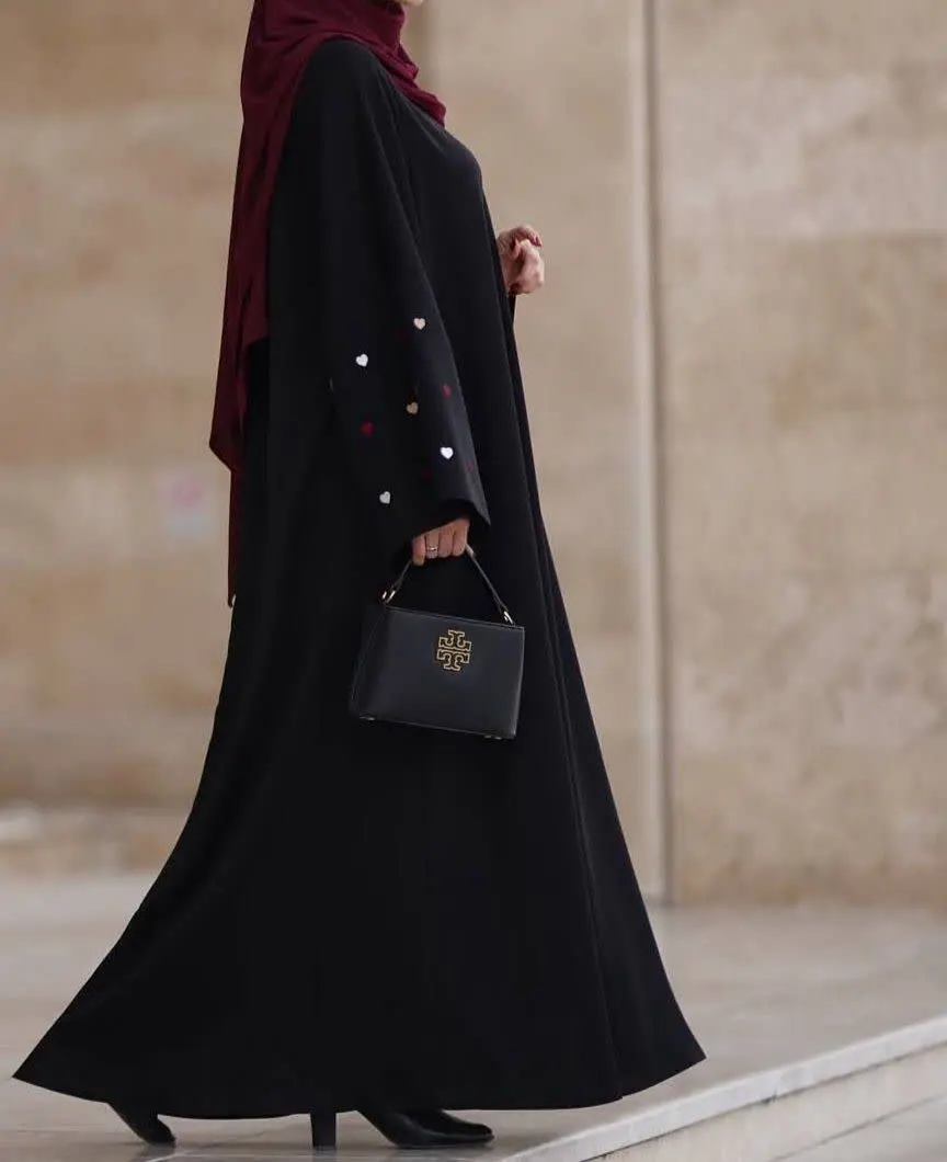 👚 نام: عبا قلبی