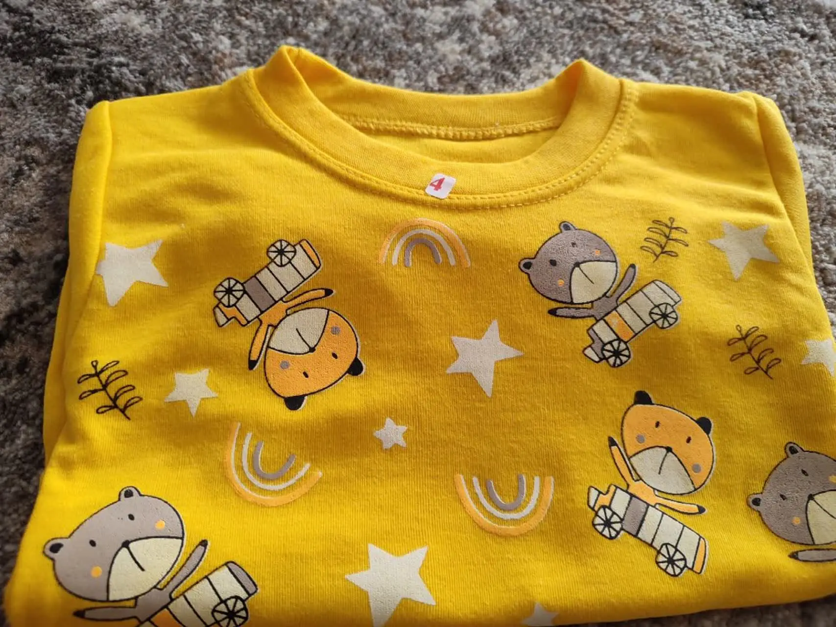 بلوز شلوار خرس و ستاره پررنگ دو حمامه 
