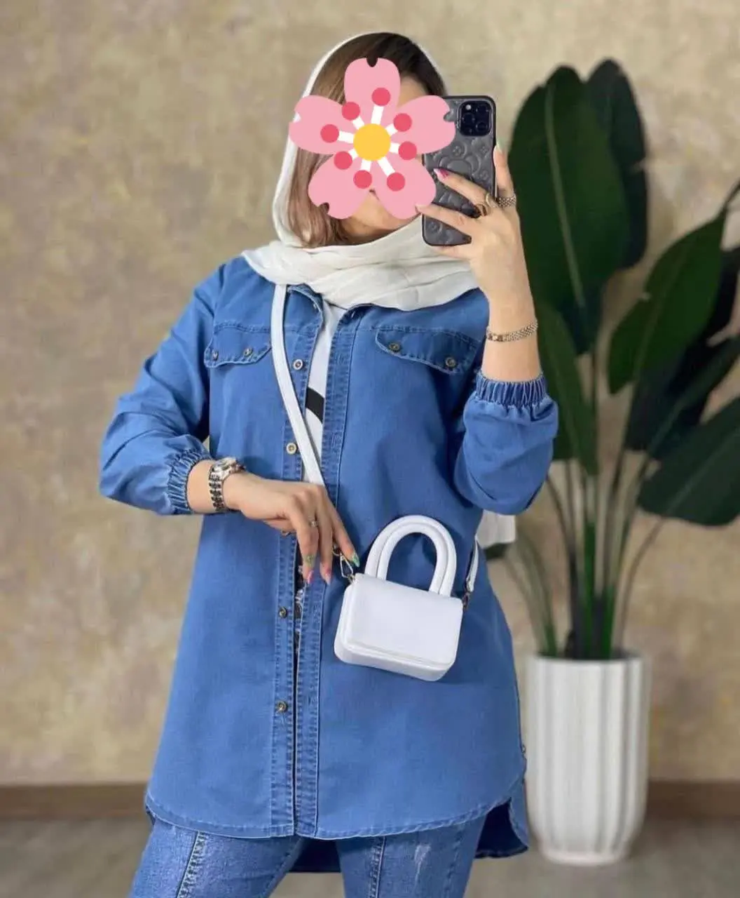 نام: مانتو بغل زیپ ۱۳۶۹
