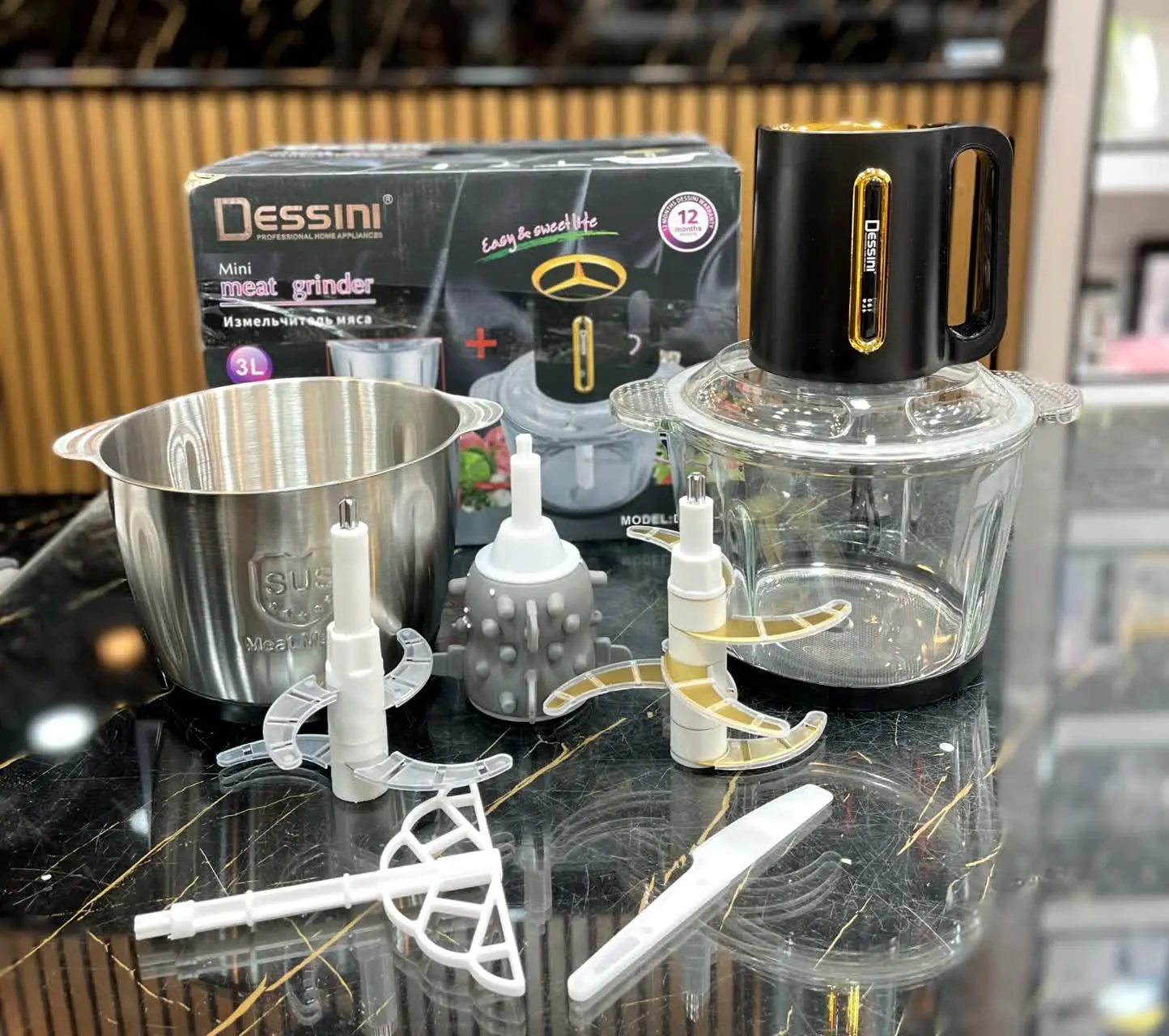 دارای ۲ کاسه سیر پوست کن و...