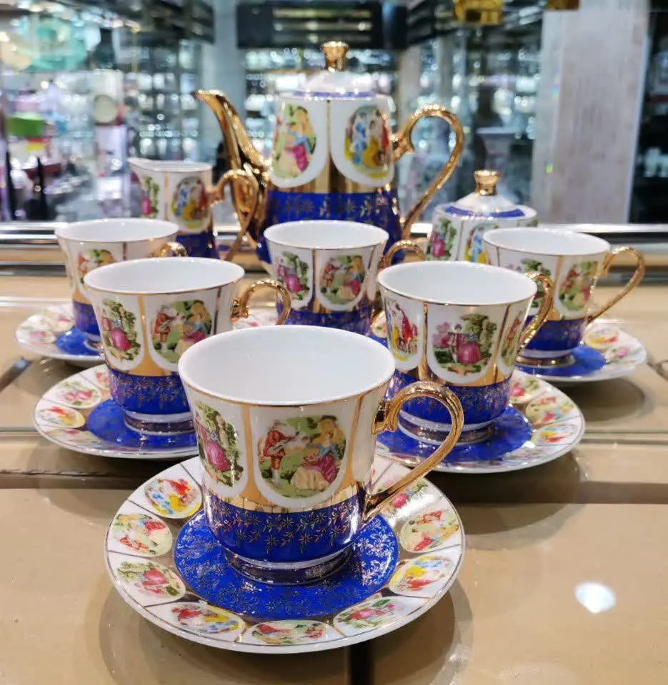 کاسه بشقاب دانسی