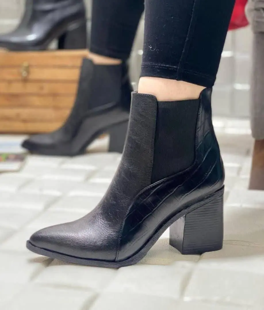 رویه چرم بیاله و چرم ورنی