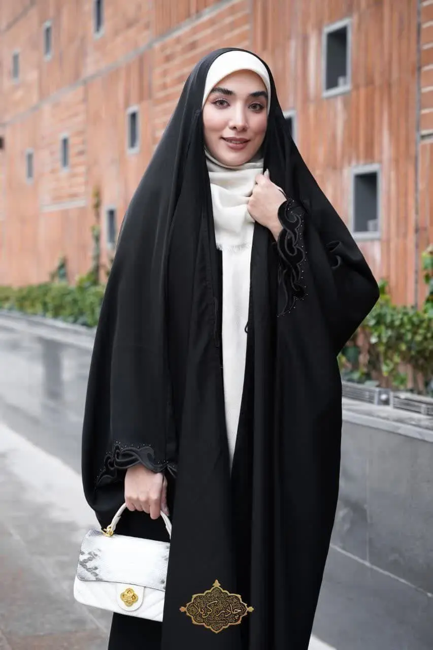 چادر گلدوزی آتوسا، تعداد محدود و تک سایز شده 
