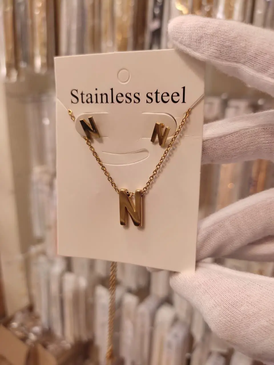 اینجارووووو
