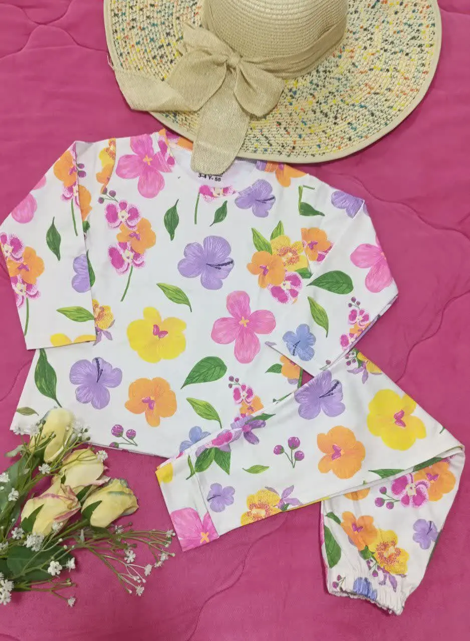 یه ست دخترونه شاد و جذاب