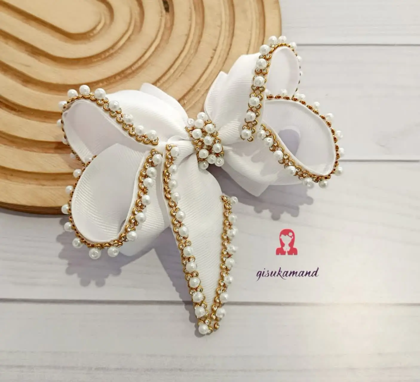 گلسر مجلسی سفید برفی دور نگ...