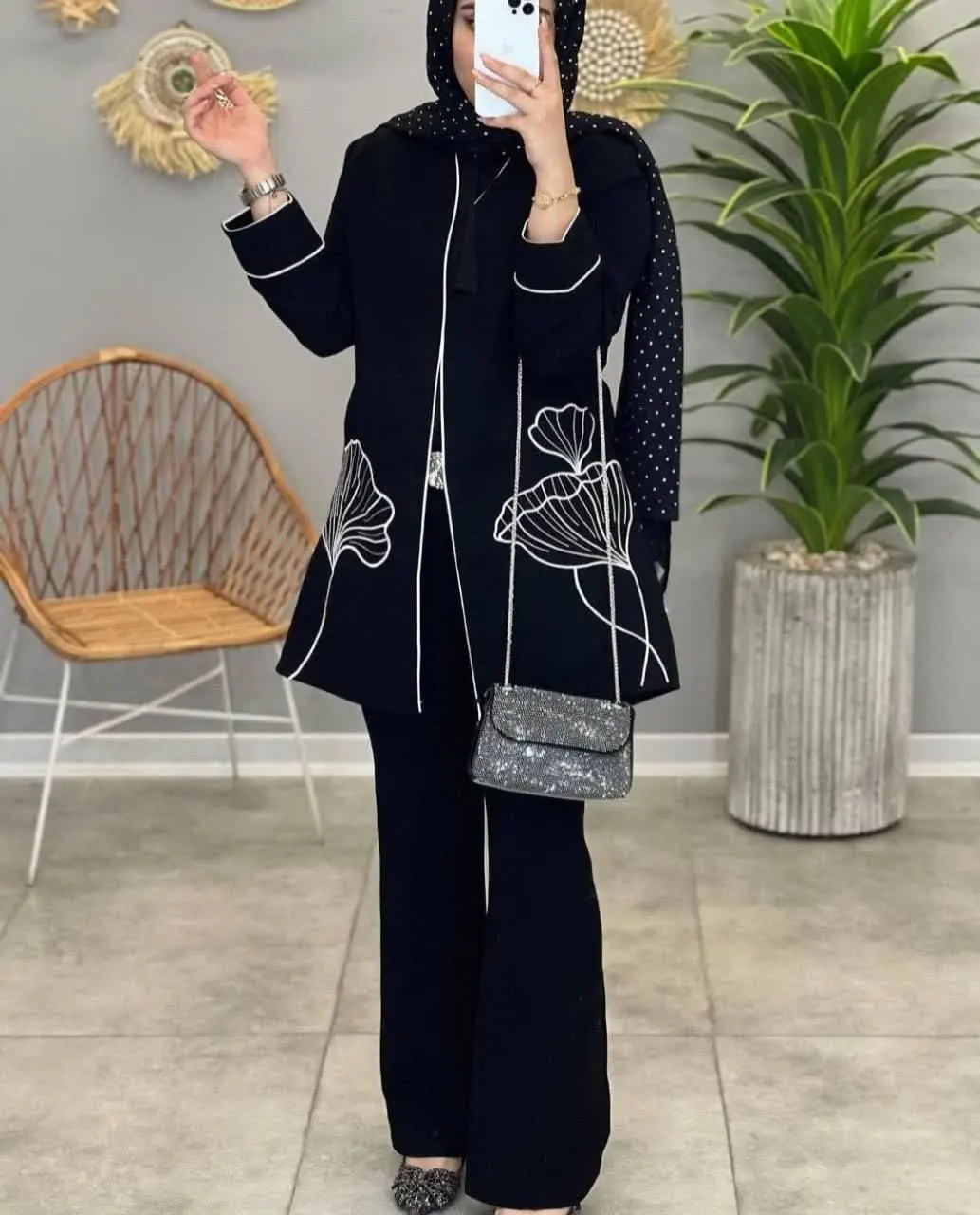 👚 نام: مانتو مجلسی نیلو
