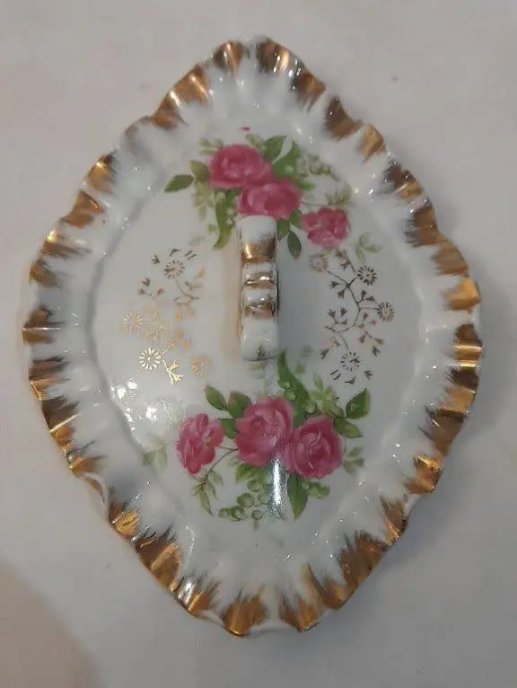 بعنوان دیوار کوب هم زیباست