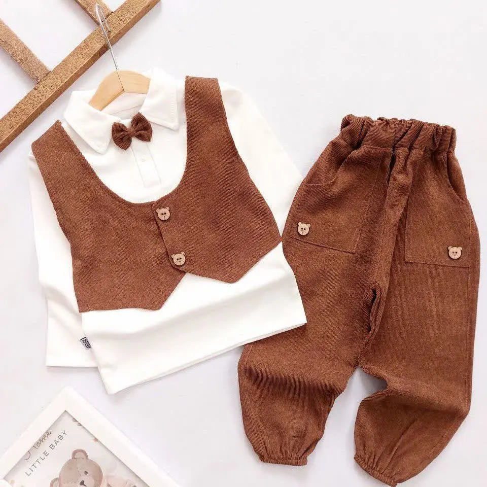 اینم ست بلوز و شلوار واسه اقا پسرای خوش تیپ😌
