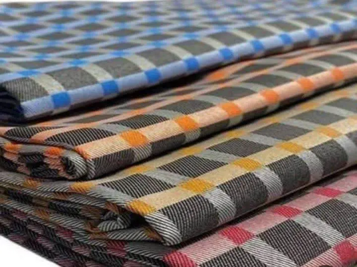 زیر سفره چهارخانه
