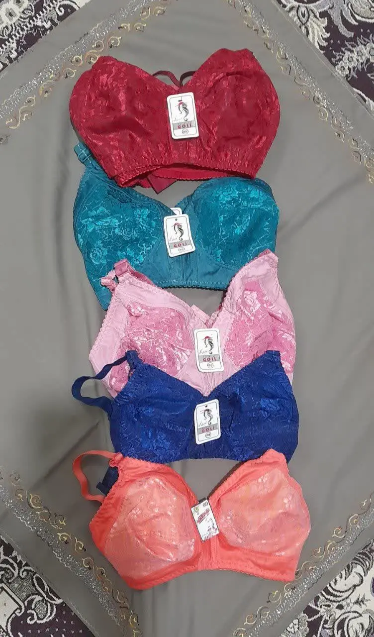 سوتین دخترانه و زنانه 
