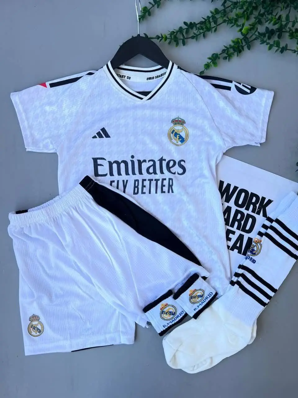 زنگ ورزش پسرا چی لازم دارن؟؟؟؟ 
