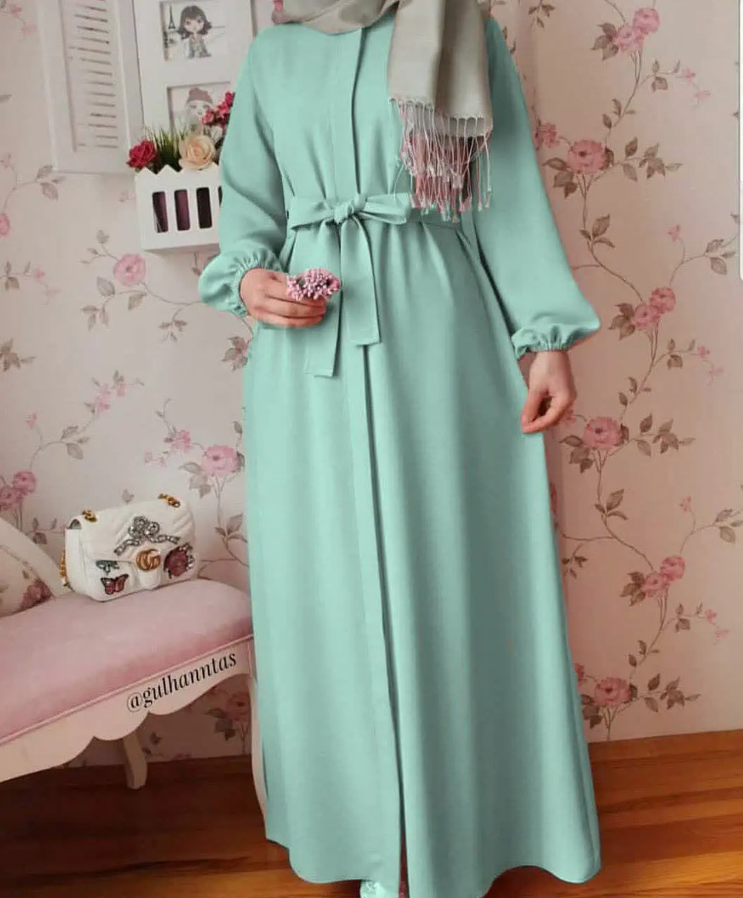 نام: ماکسی مانتویی ساغر
