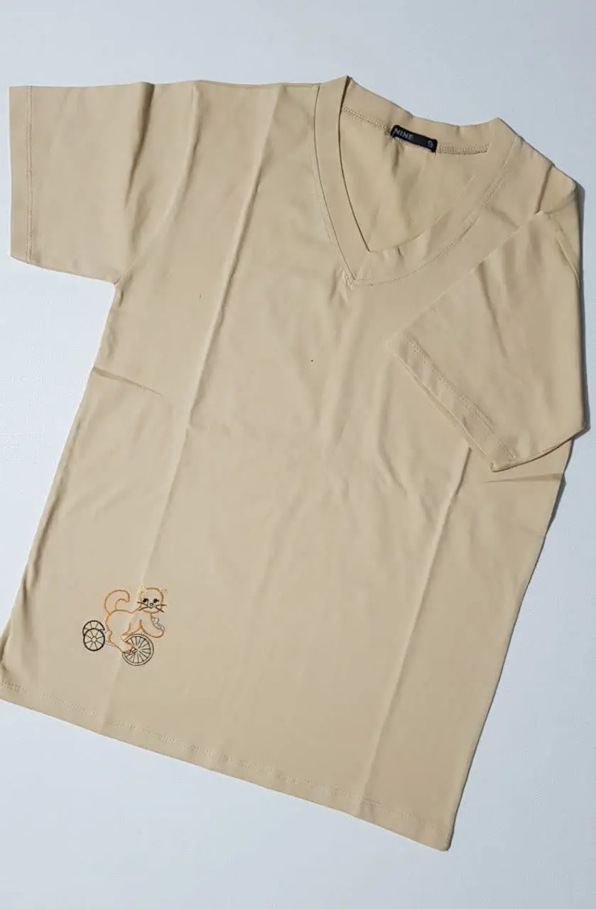 🍃تیشرت یقه هفت گلدوزی
