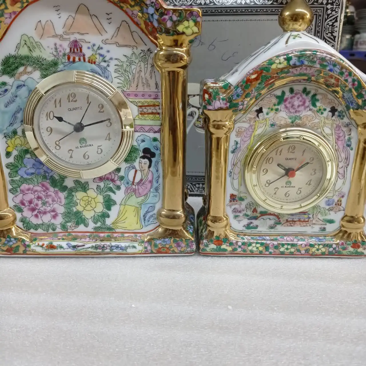 ساعت‌های زیبای مرغی👌
