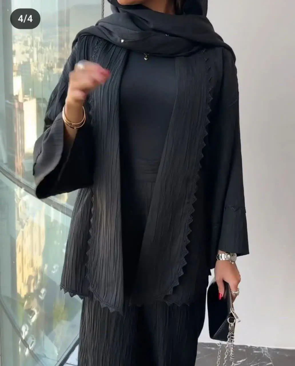 کت شلوار محرمی 
