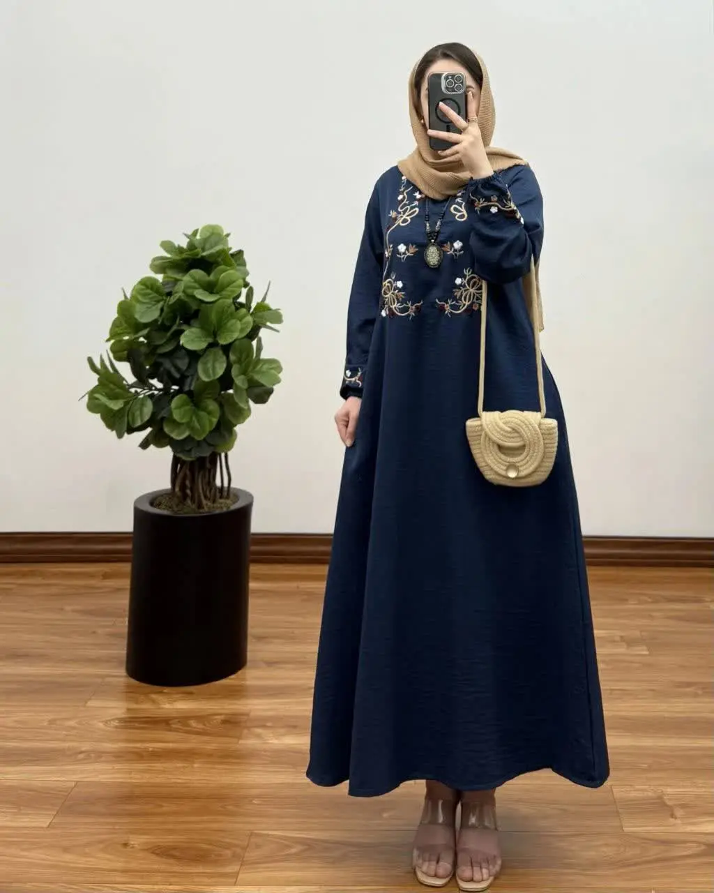 نام: مانتوپیراهنی رز