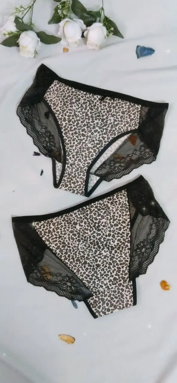 ❣شورت زنانه فانتزی
