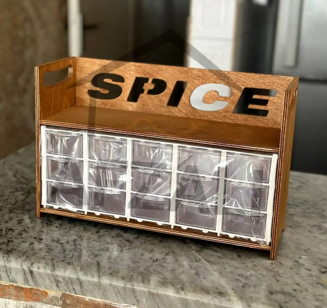 🔺جاادویه ۱۵کشو رولی استند دار 
