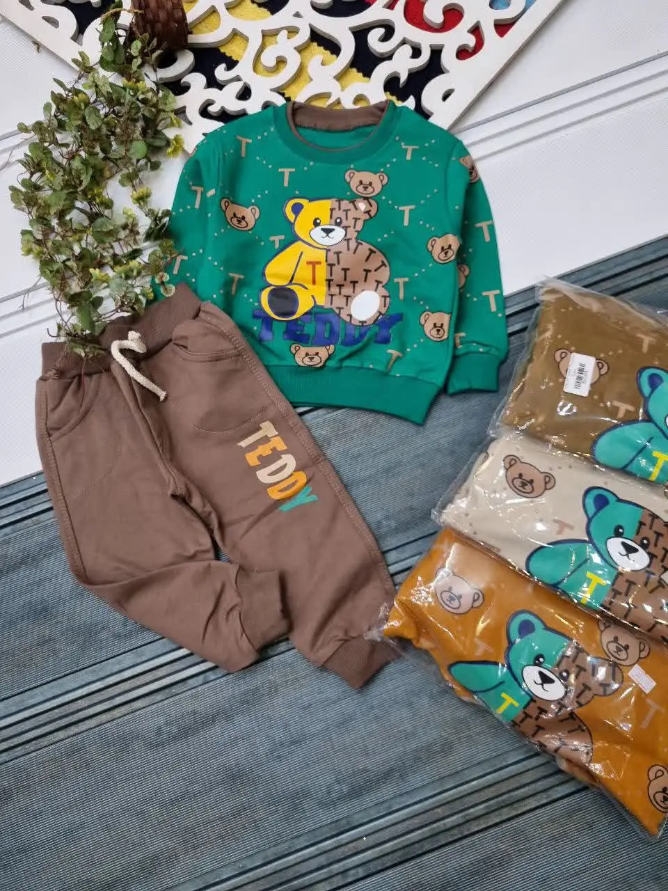 🇮🇷🧥🧶👗👚👔🎽👕👖💎
