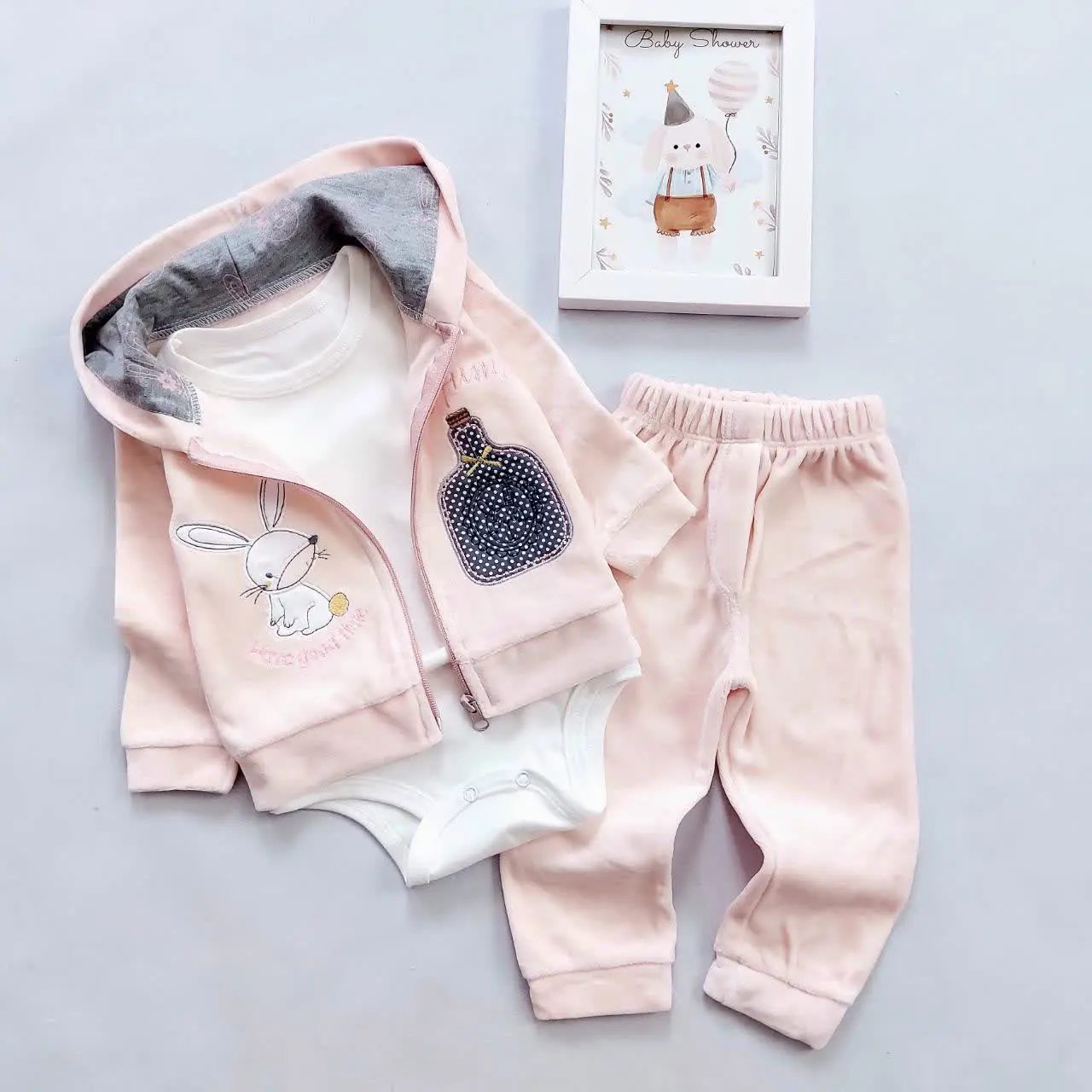 سه تیکه ی مخمل سویشرت دار خ...