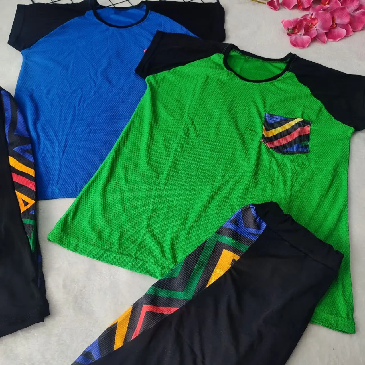 🌸 نام: ست تلالو
