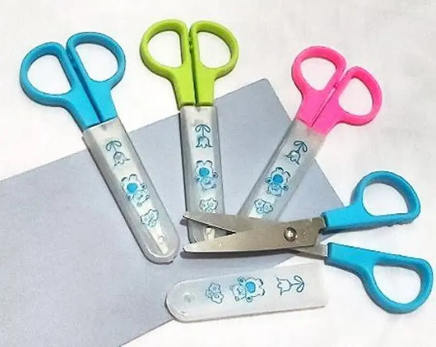 ♨️قیچی غلافدار
