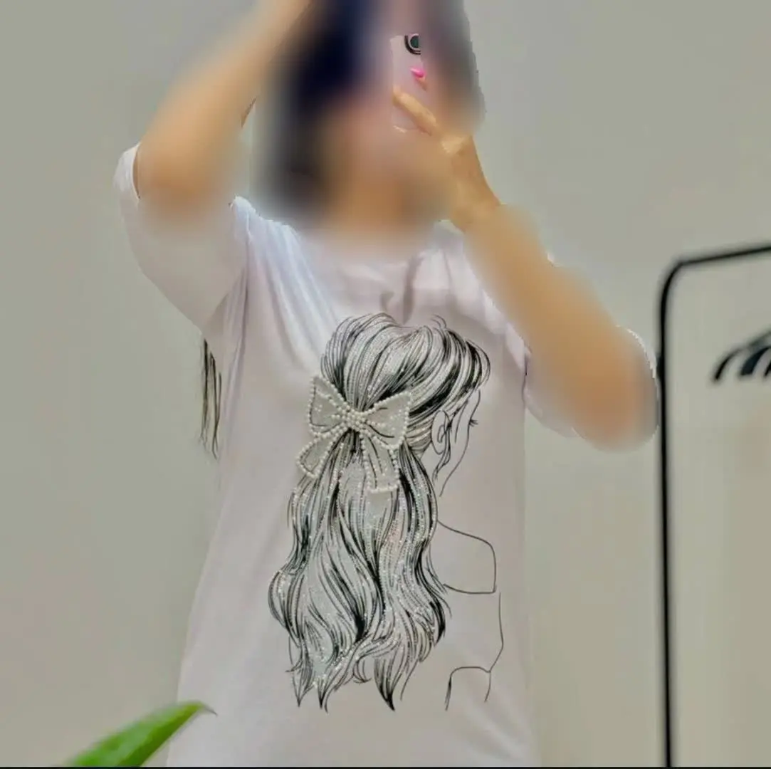 ❤️نام: تیشرت🌺 عیدااااانه🌺 گیسو پاپیونی
