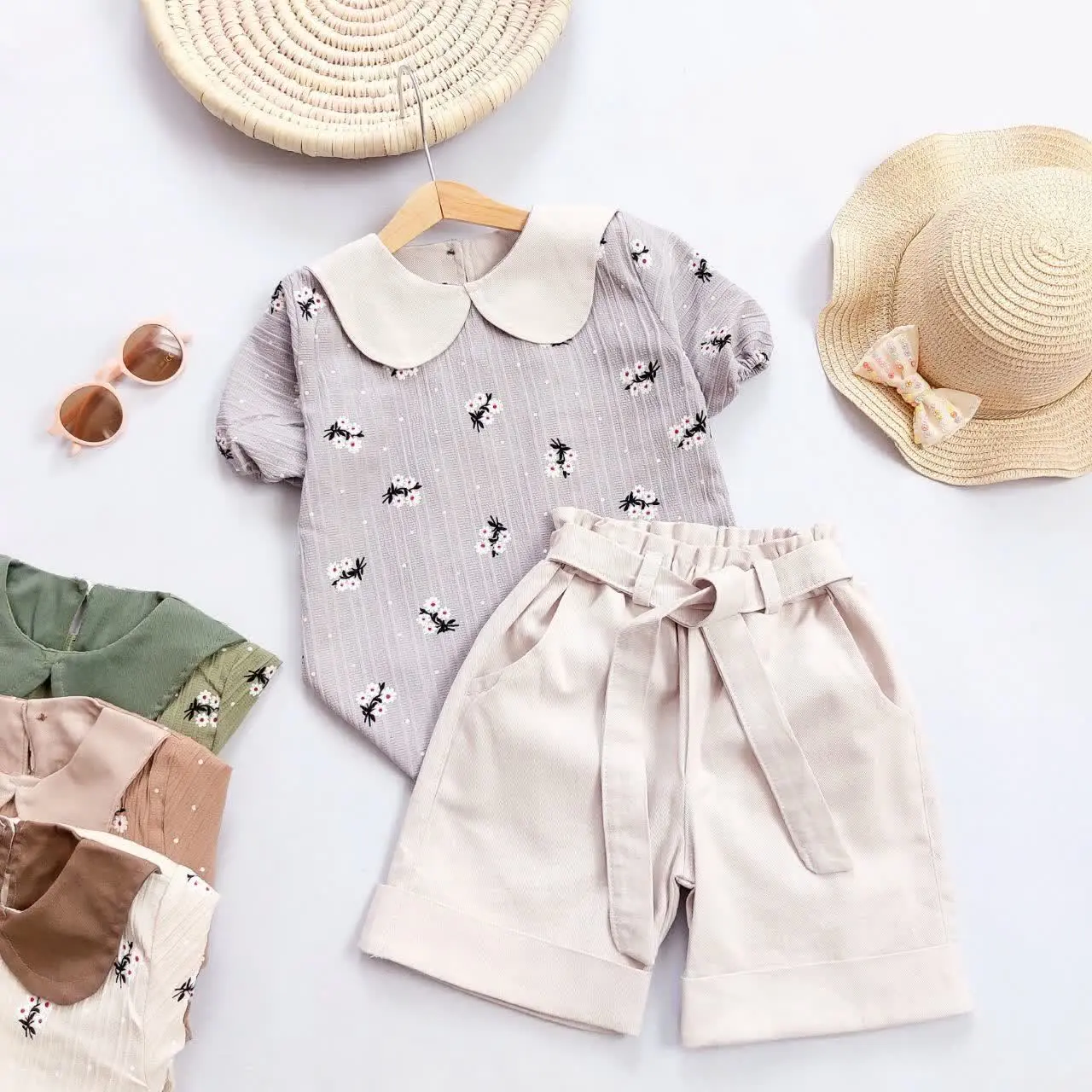 شومیز شلوارک یقه ب گلدار 😍
