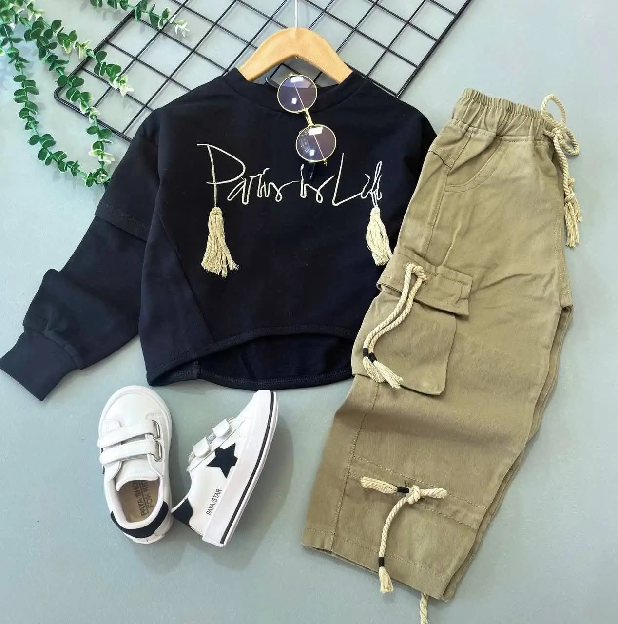 نمیتونی ازش دل بکنی مگه نه؟! 🥹
