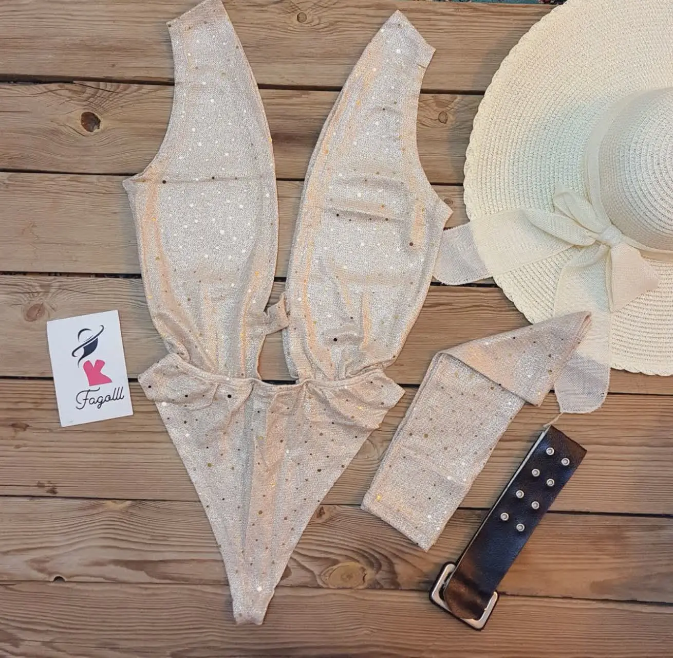 یه جیگریه، ک نگو😄
