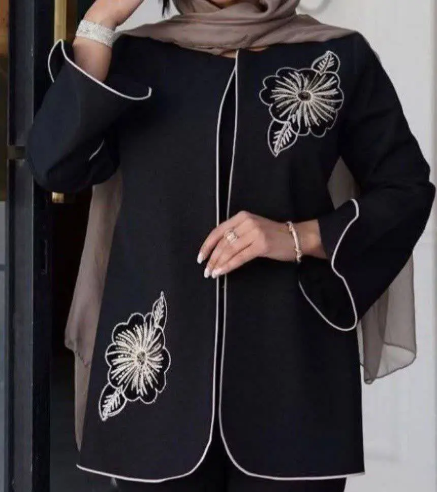 🦋نام مدل: مانتو شکیلا 😎
