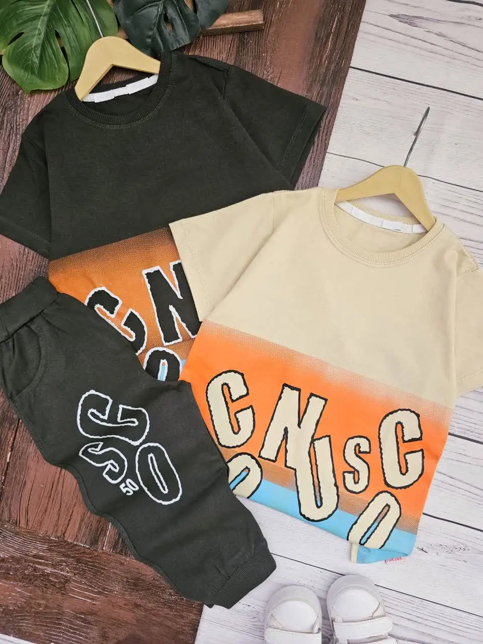 تیشرت و شلوارک رادوین
