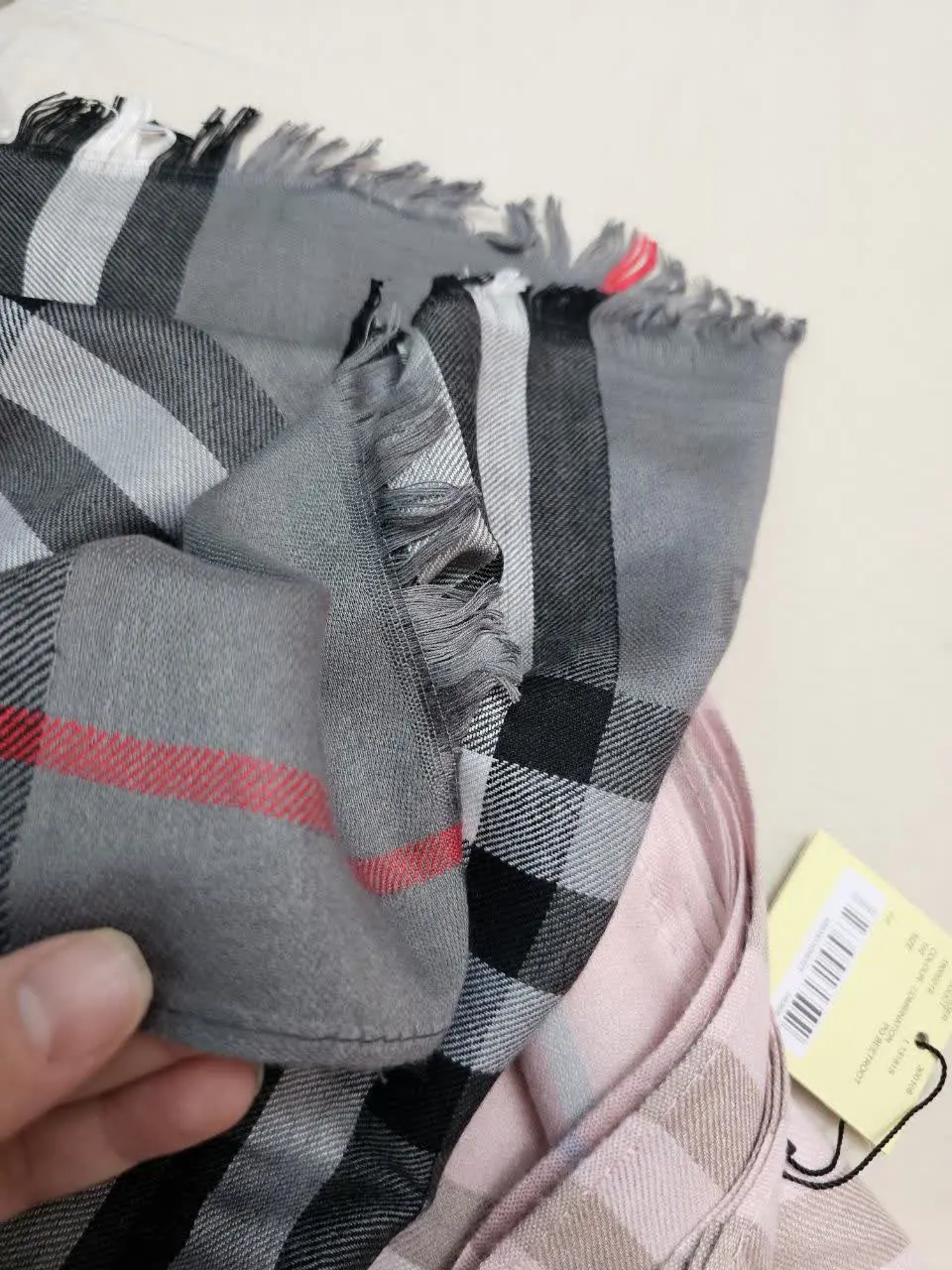 عجب رنگی عجب کیفیتی