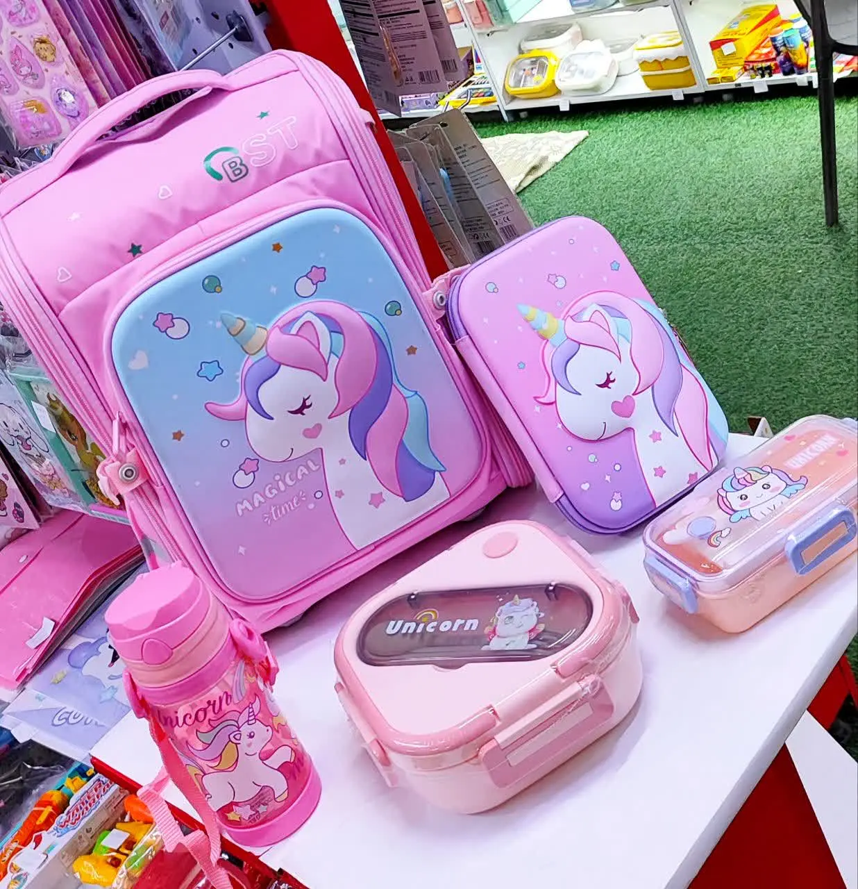 اینم پکیج خوشگلی که با هزینه یه کوله میتونید یه ست کامل برای هدیه یا فرزندتون داشته باشید😍😍😍
