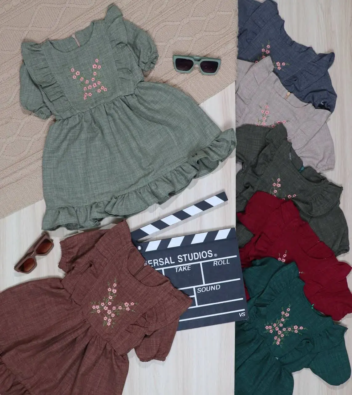 👫سارافون دخترانه گلدوزی گل نرگس👫
