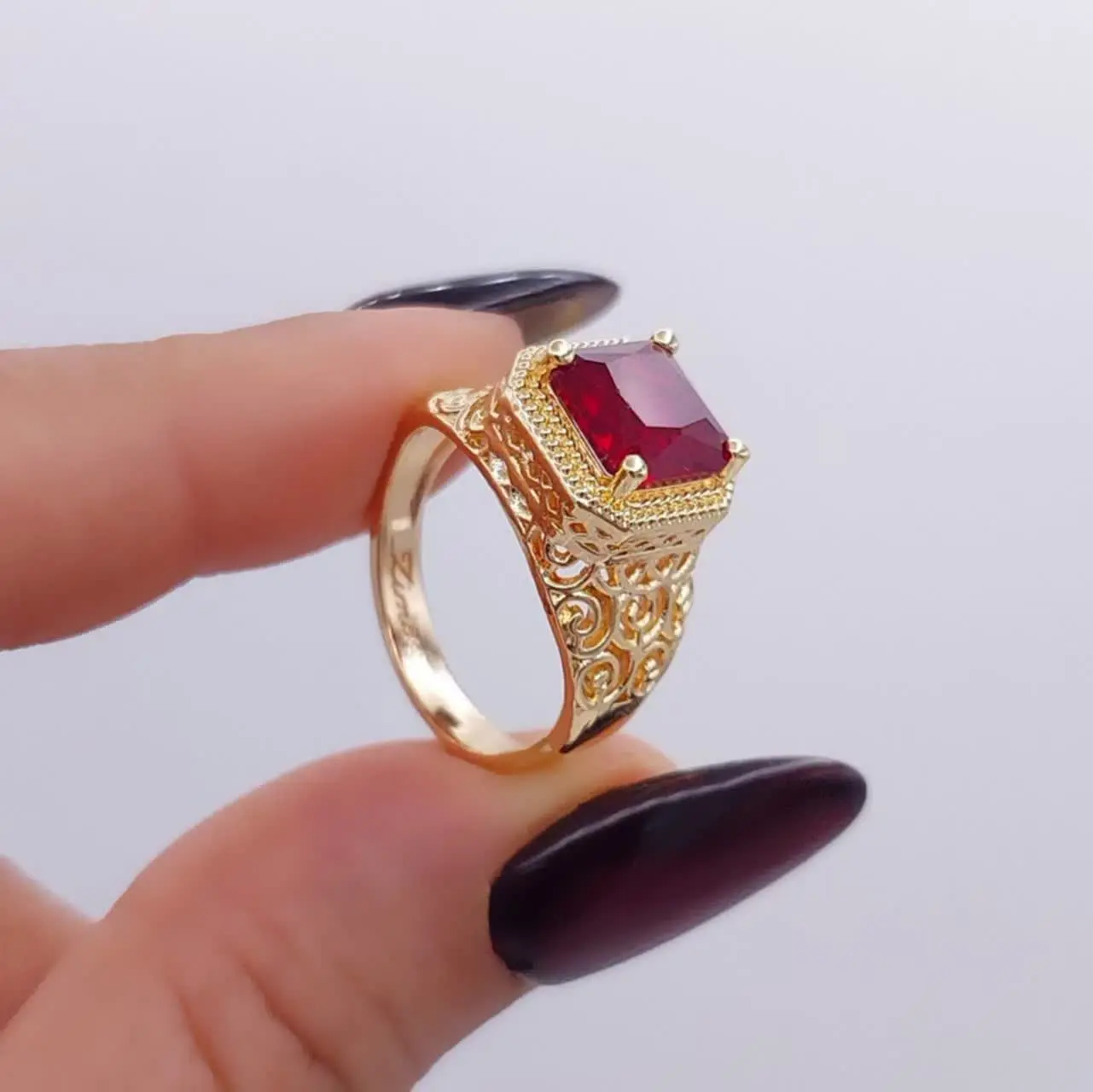 انگشتر طرح طلا کد ۲۹۴۴