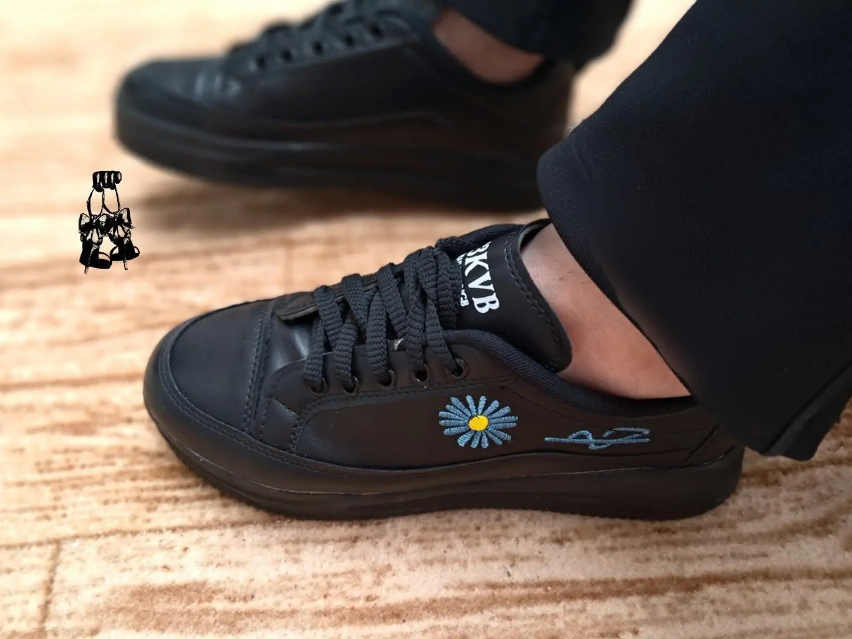 قیمت درکیف و کفش آمایا: ۴۰۱...