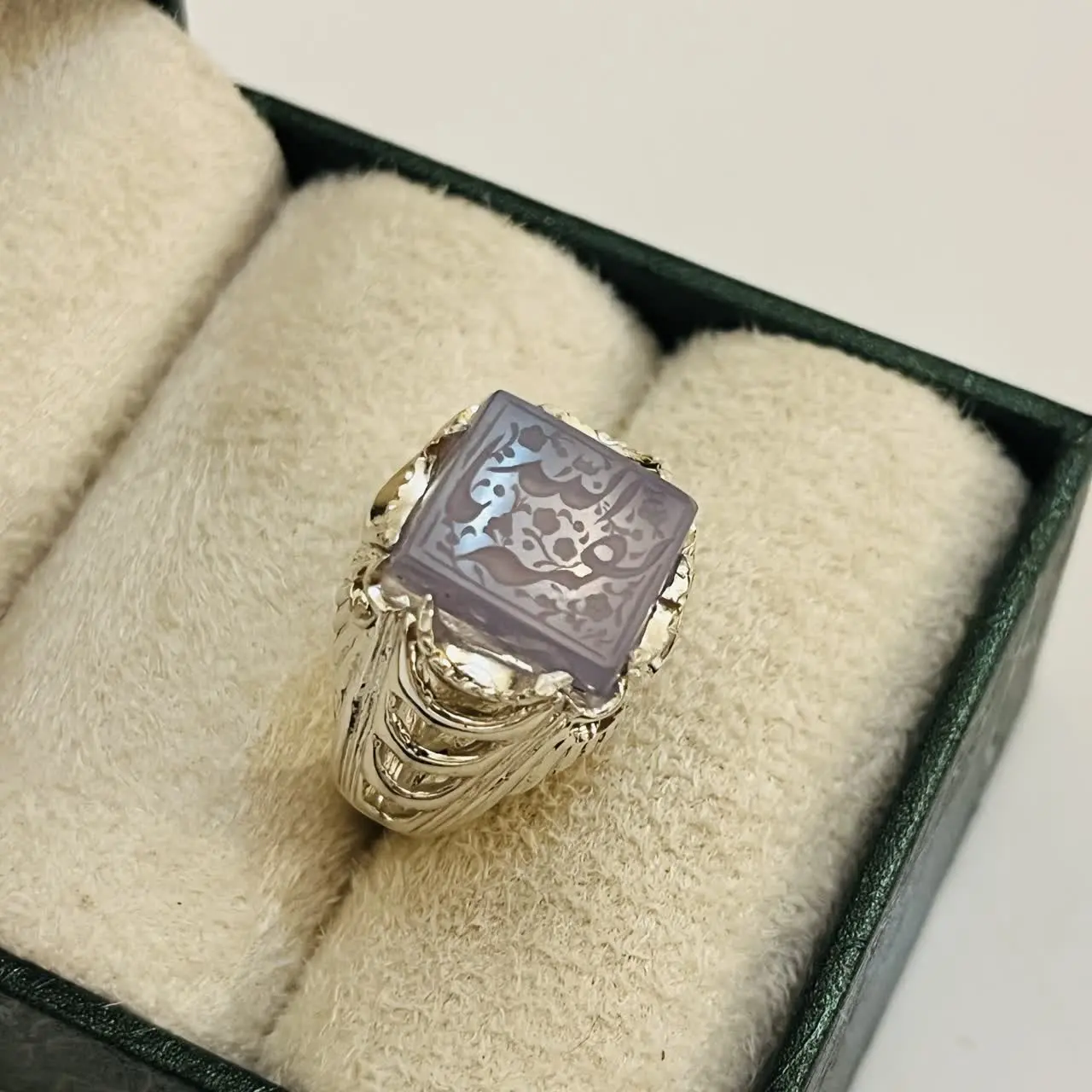 🔸 انگشتر عقیق کبود یمنی