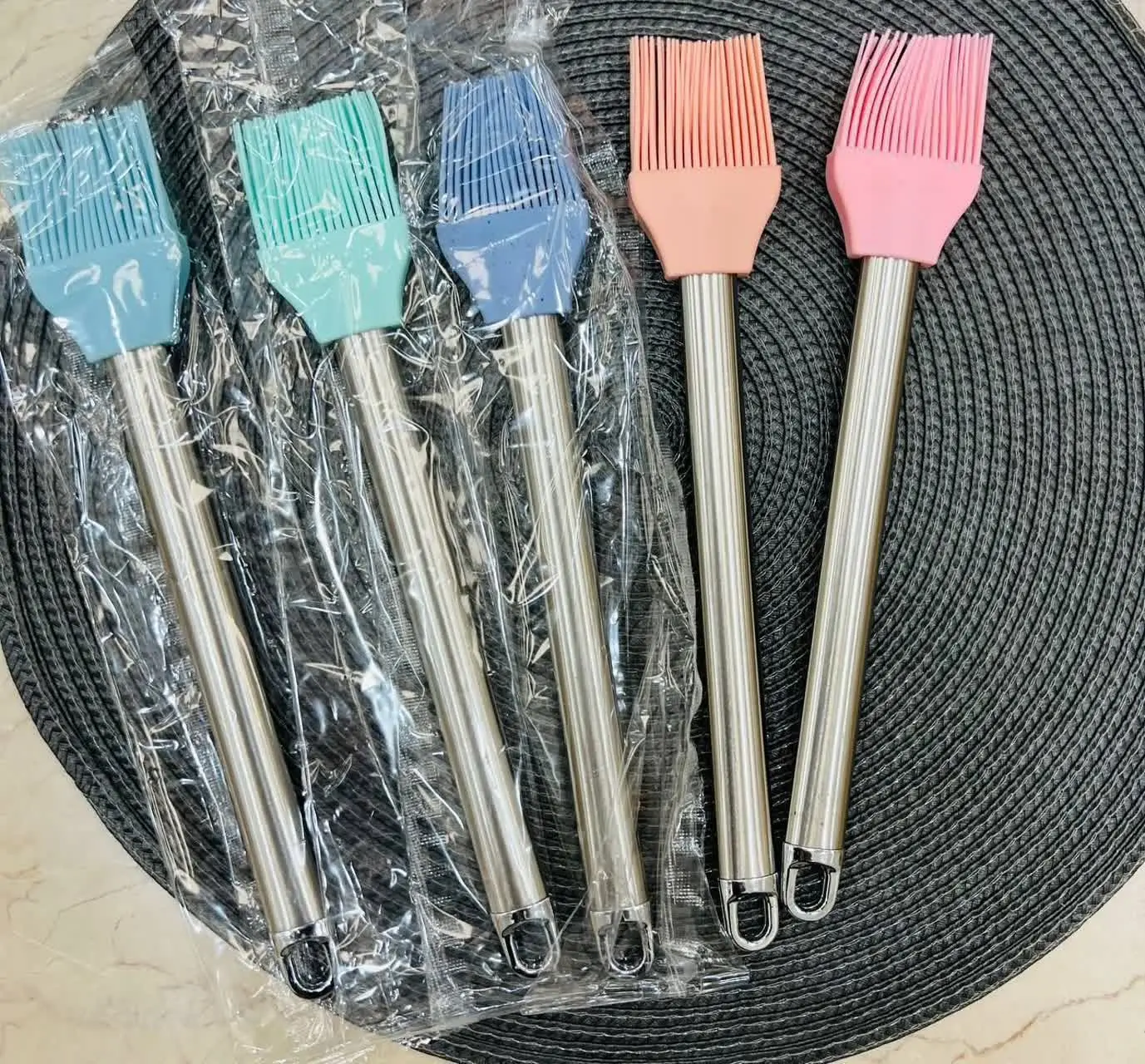 فرچه سیلکونی دسته استیل
