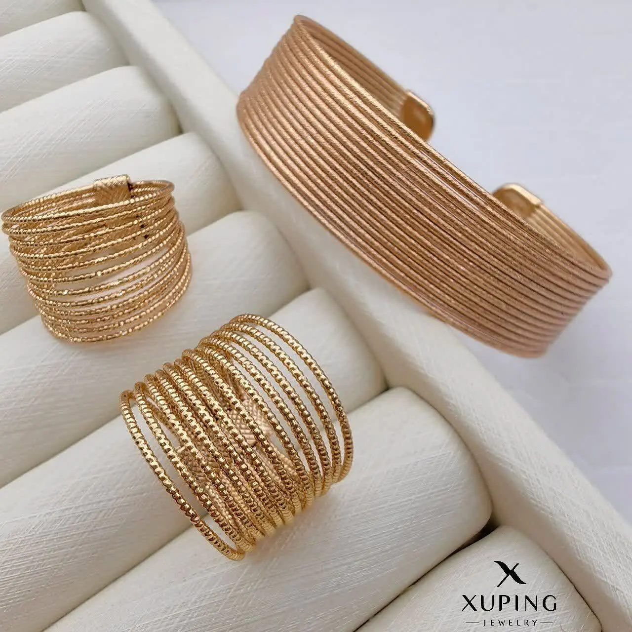 ست تکدست و انگشتر ژوپینگ