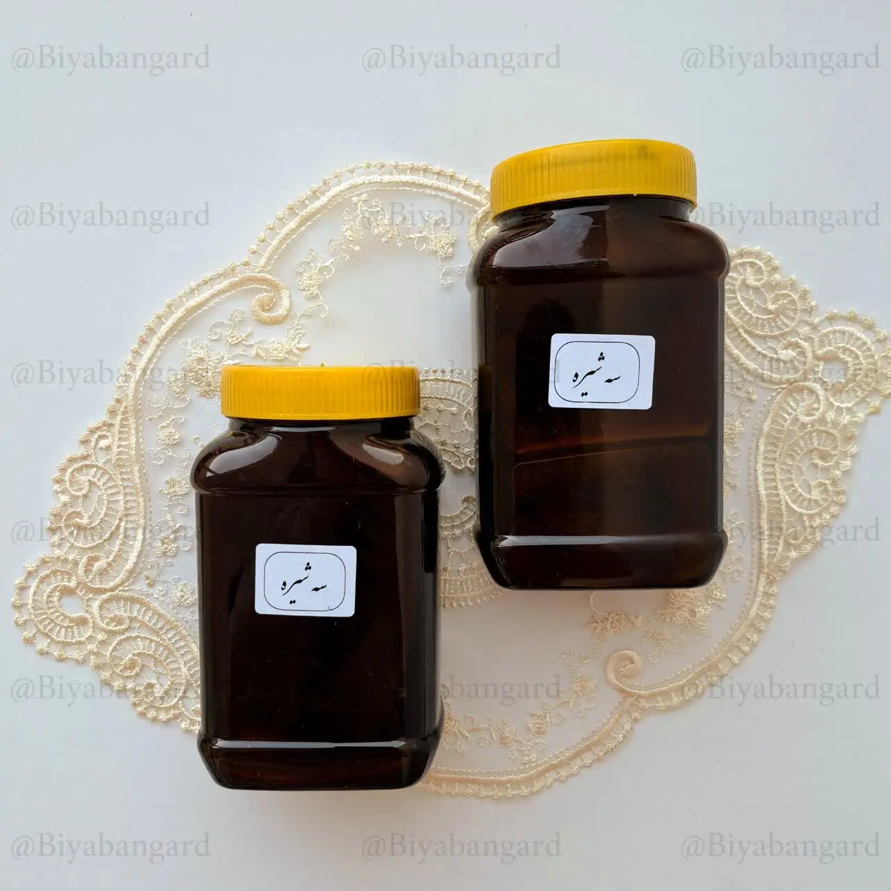 #سه_شیره: توت، خرما، انگور (کشمش) 
